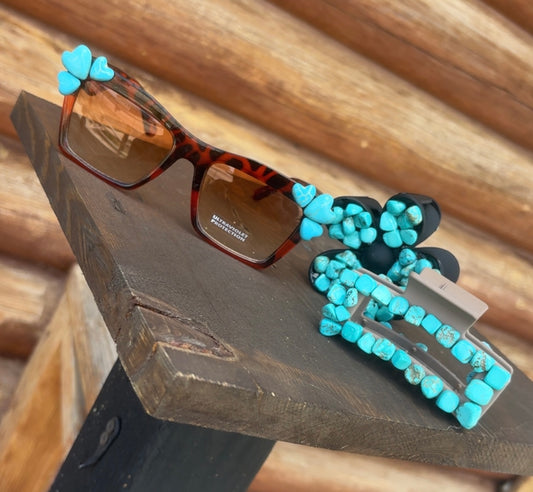 Turquoise clips